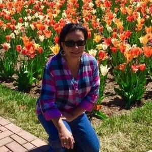 Meet your Posher, Regina